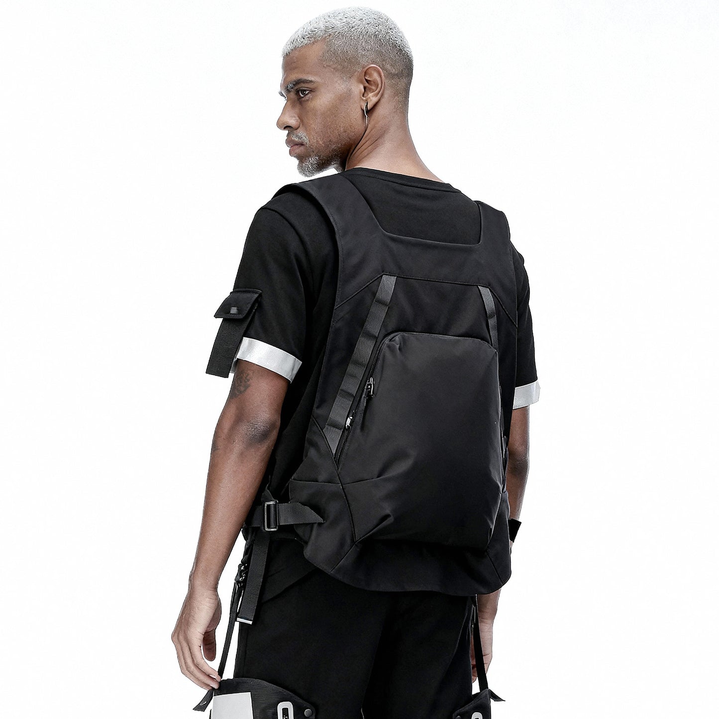 Outdoor Tech Warrior Vests With Durable Ripstop For men